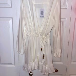 NWT blue island beach cover up, pull over  wrap look long sleeve